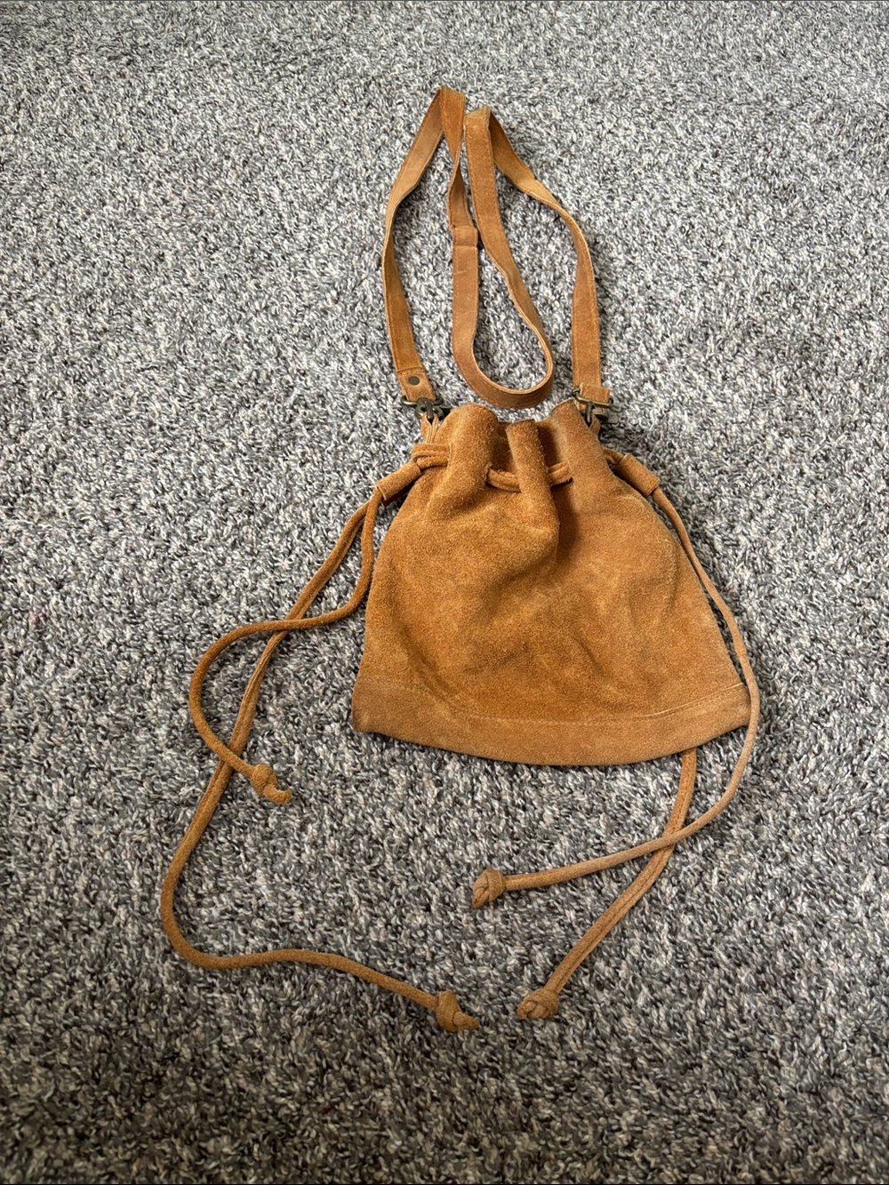 Free People brown boho suede leather purse crossbody adj strap side closures Y2K